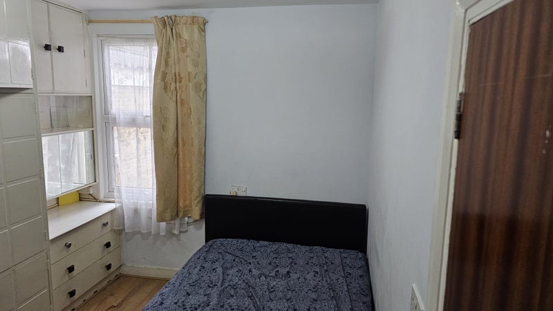 Room Keppel Road in Greater London