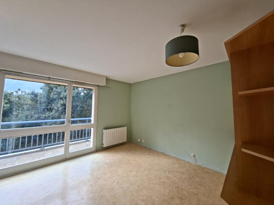 Flat Rue Jean Brulelou dit Brito in Rennes