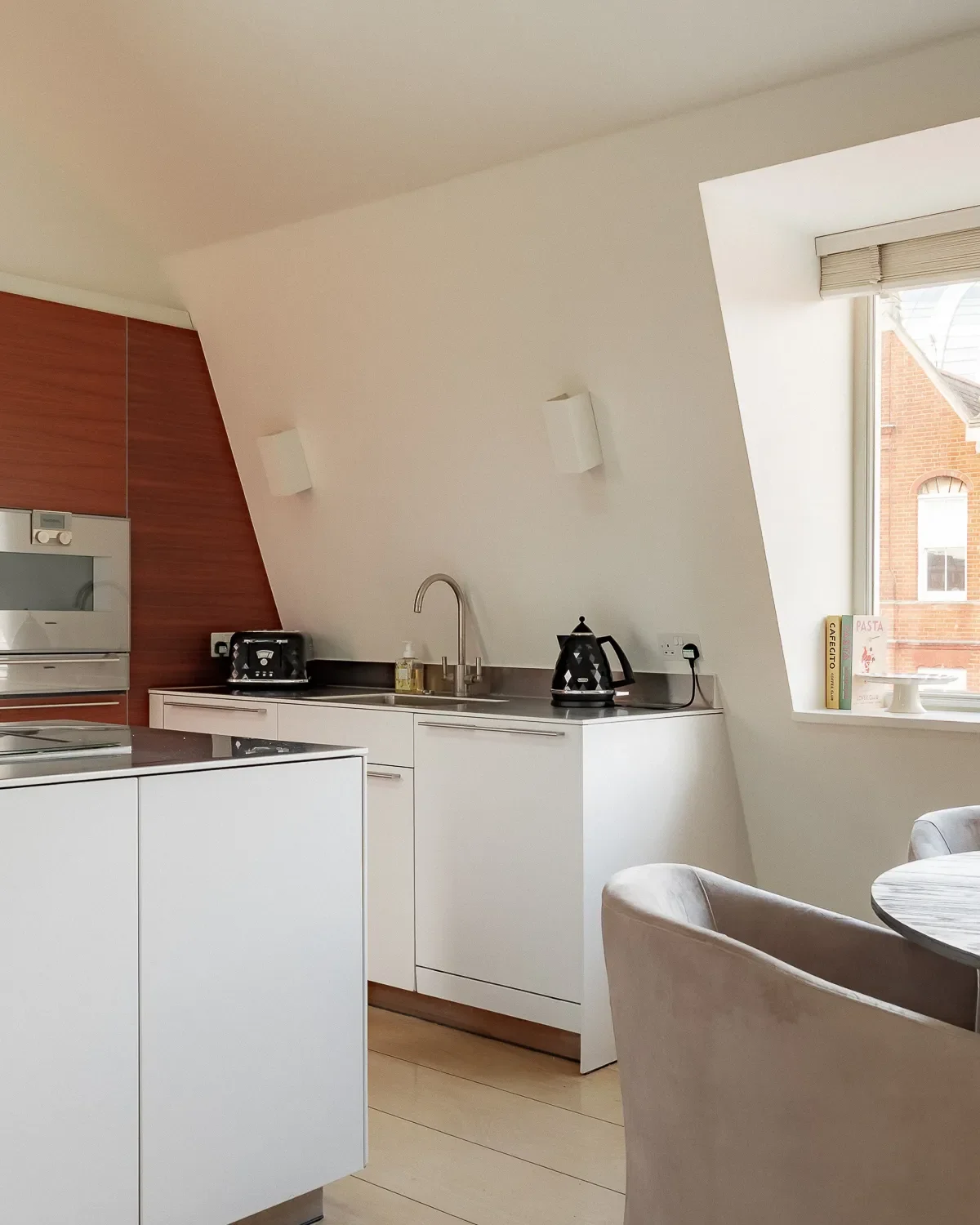 Flat North Audley Street in City of Westminster