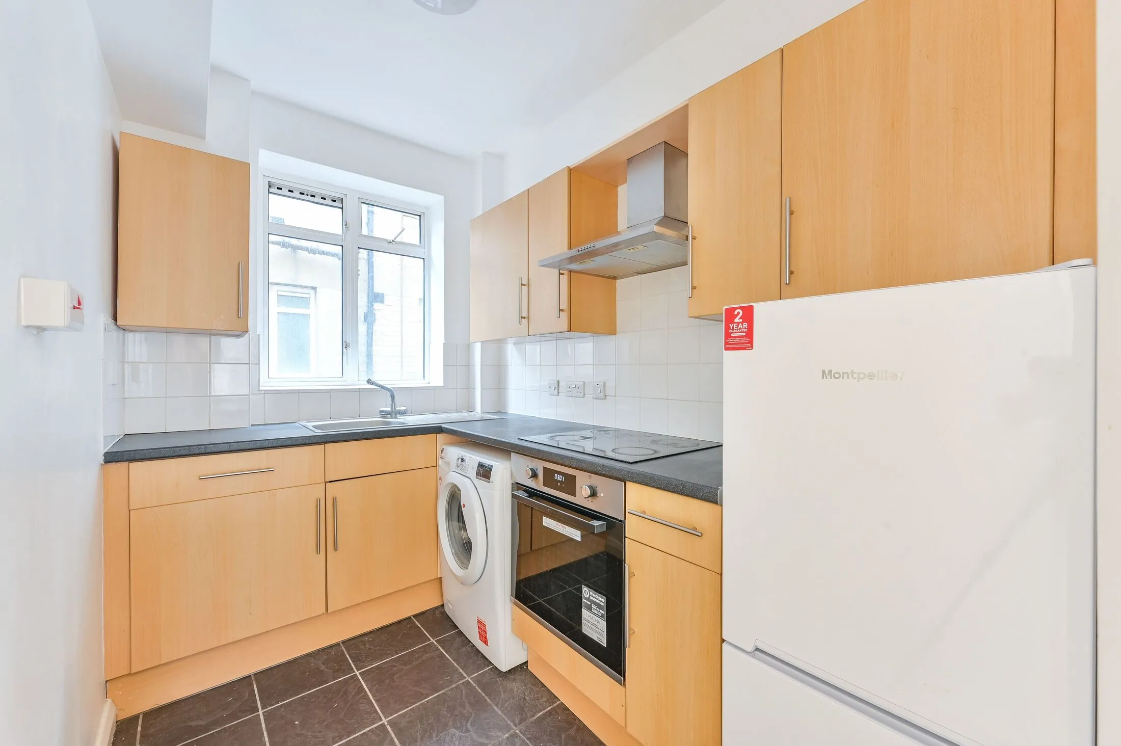Flat Warren Street in Greater London