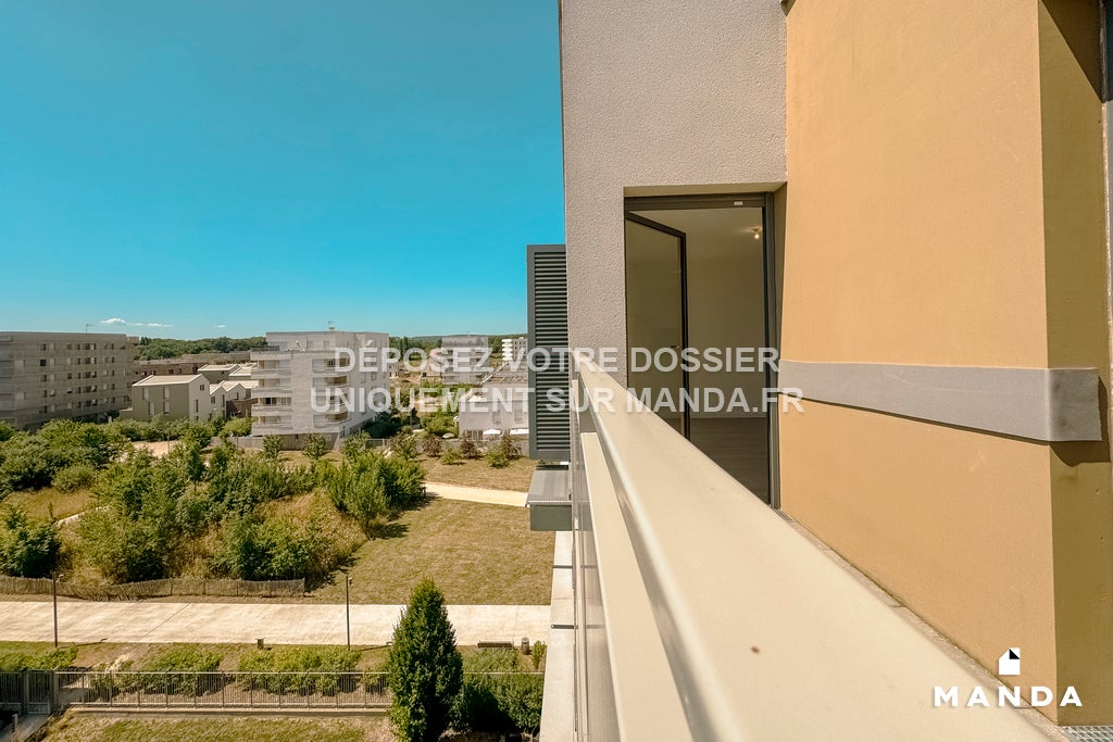 Appartement Avenue Marguerite Yourcenar à Brétigny-sur-Orge