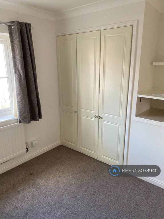 Flat Walson Way in Uttlesford