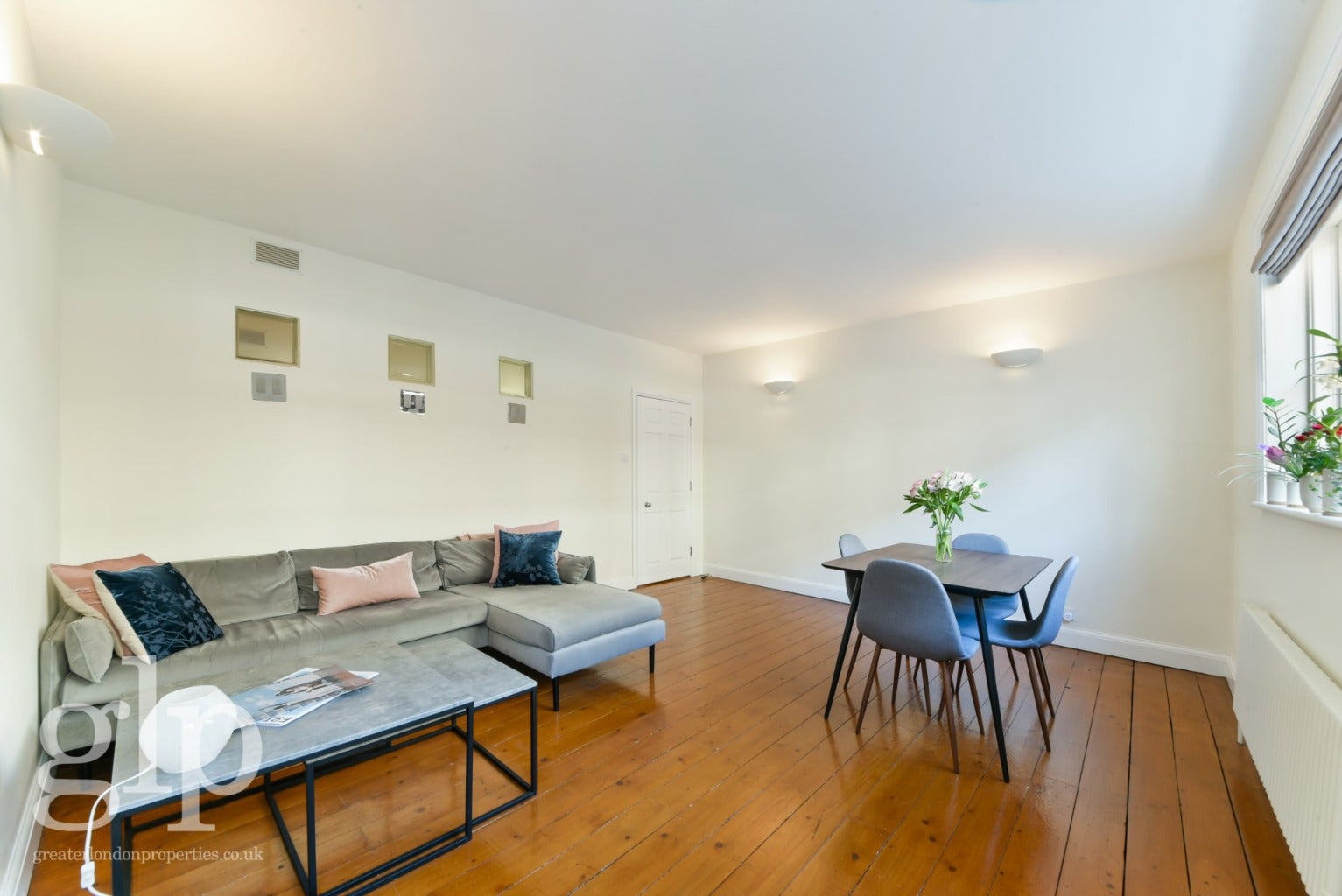 Flat Bedford Square in Greater London