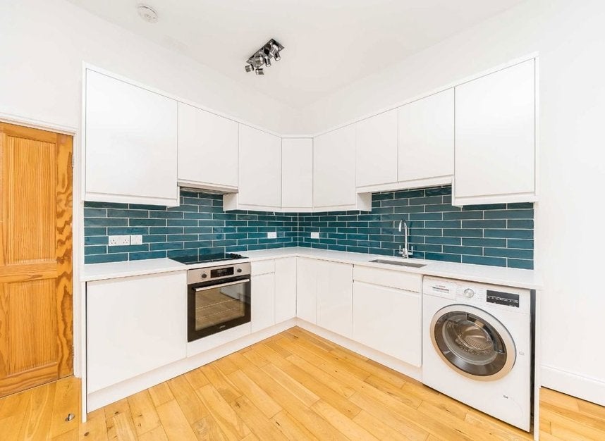 Flat Delancey Street in Greater London