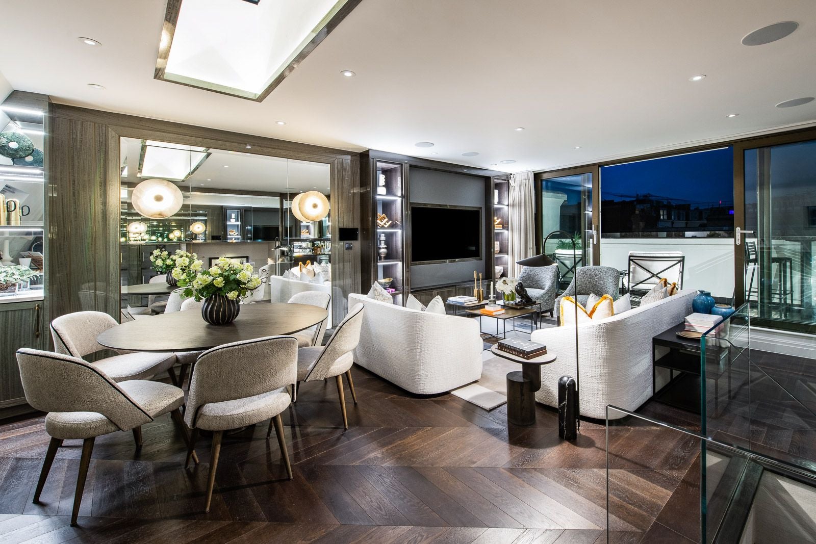 Flat Prince of Wales Terrace in Greater London