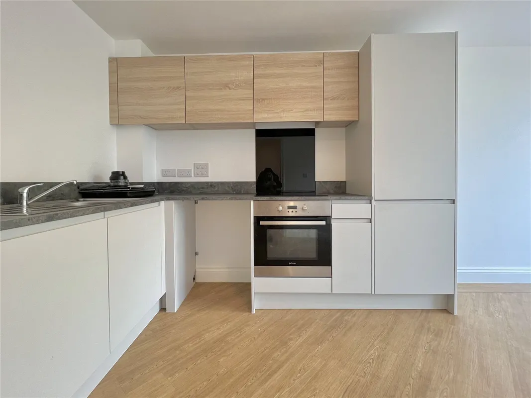Flat Wimborne Road in Poole