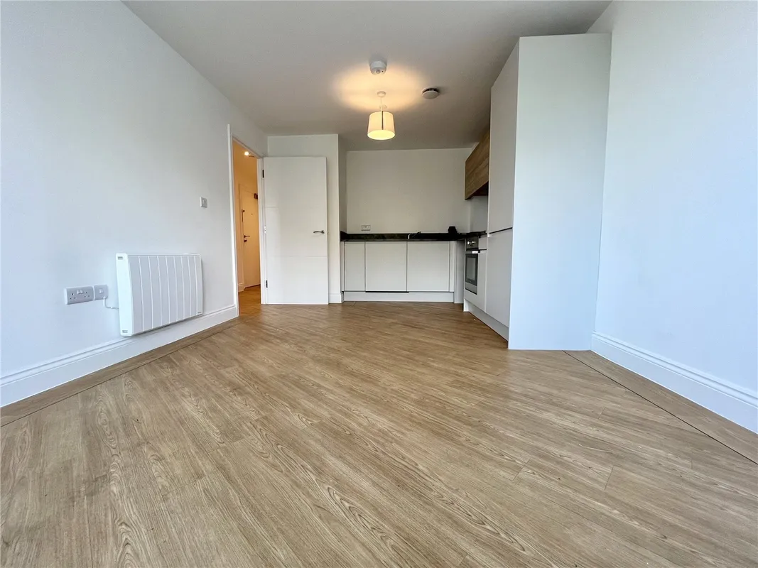 Flat Wimborne Road in Poole