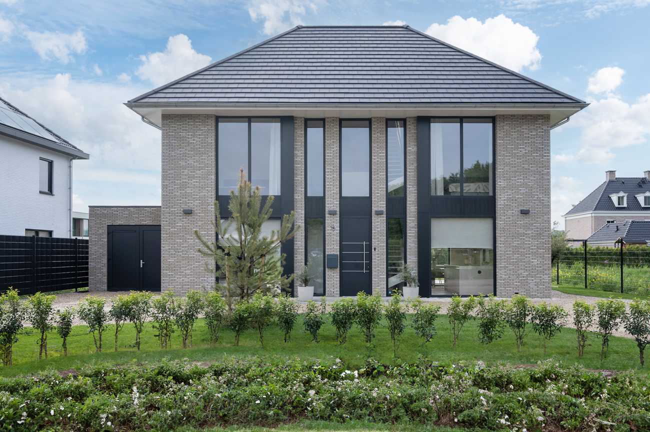 Huis Strandloperlaan 15 in Almere