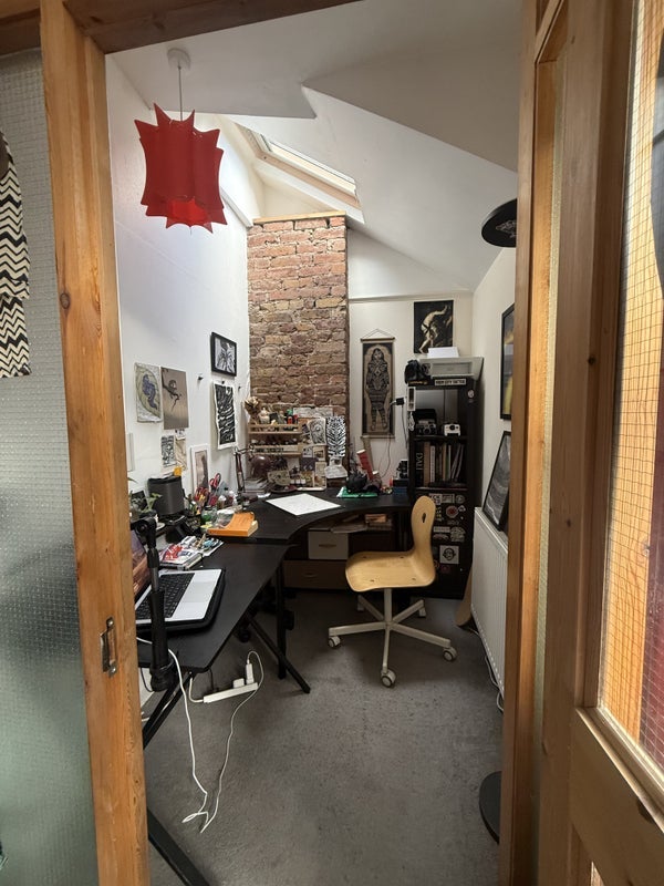 Room St Mark's Rise in Greater London
