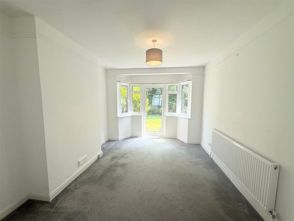 House Peters Close in Greater London