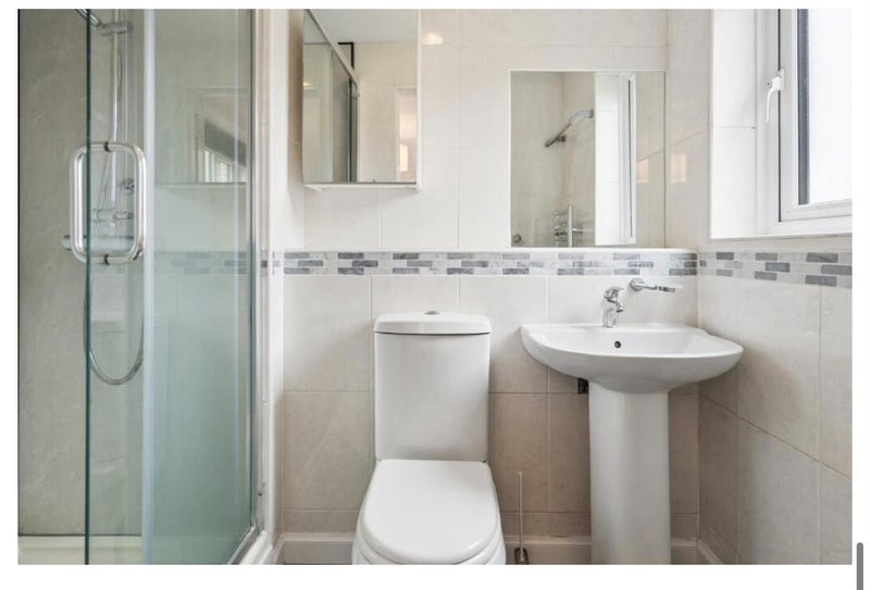 Flat Riverview Place in Glasgow