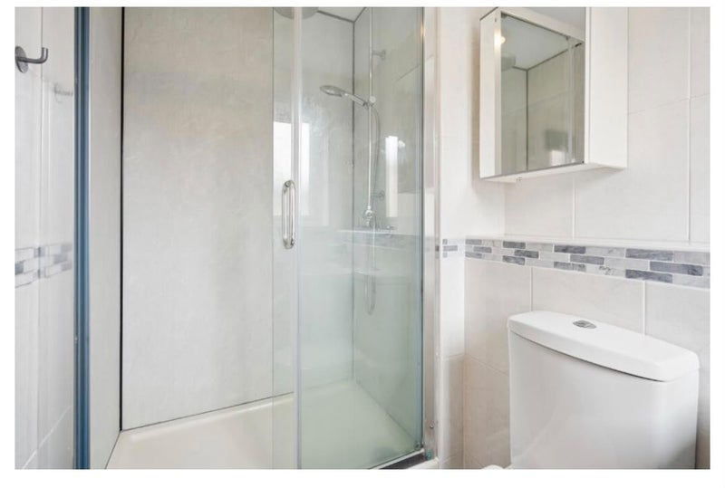 Flat Riverview Place in Glasgow