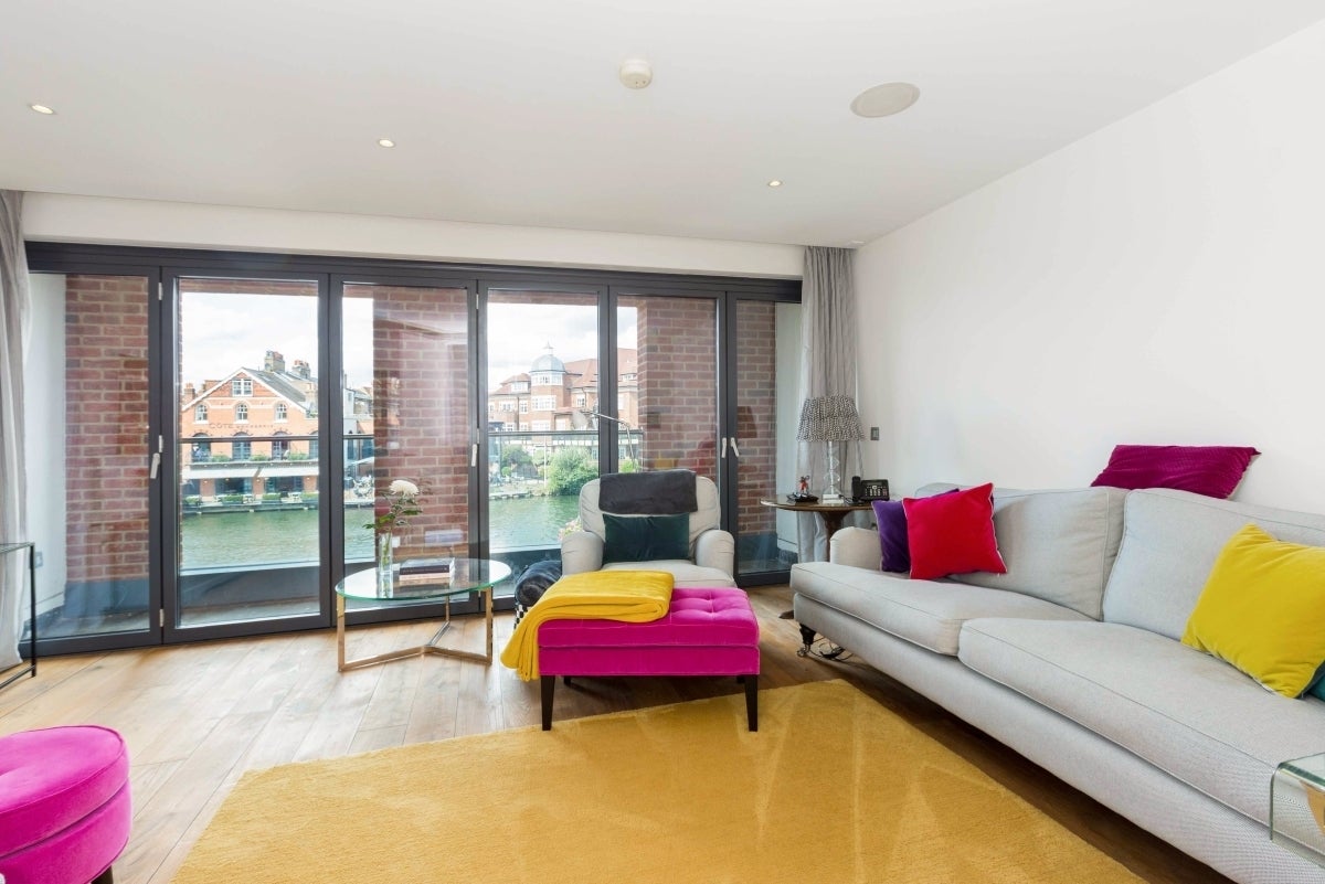 House Thames Side in Windsor