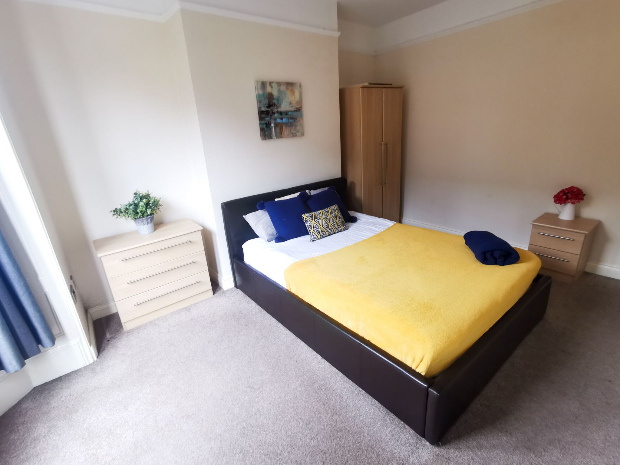 Room Princes Road in Stoke-on-Trent
