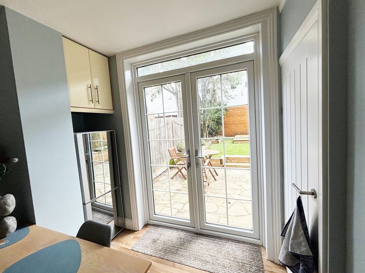 Flat Blakemore Road in Greater London