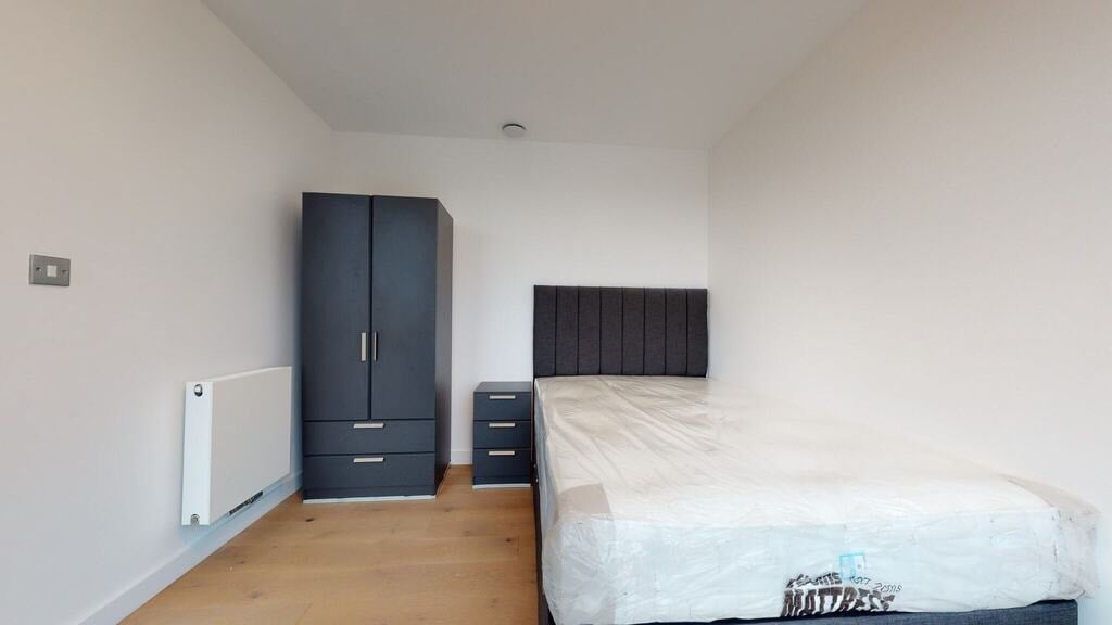 Flat Highgate Hill in Greater London