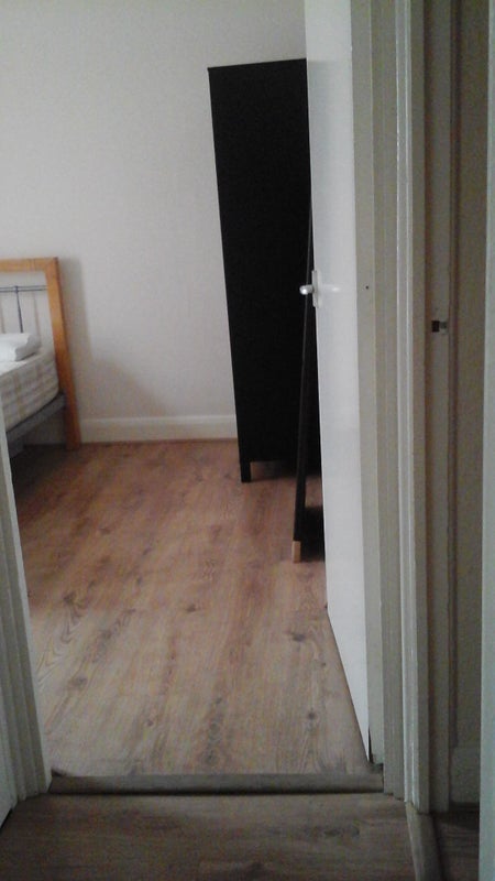 Room Bellenden Road in Greater London
