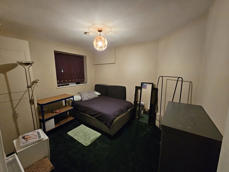 Room McMillan Street in Greater London
