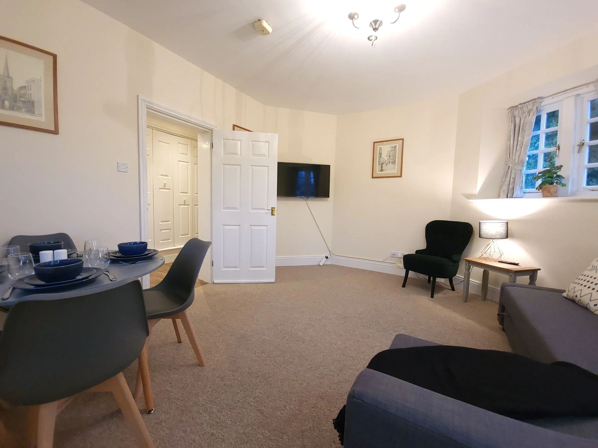 Flat Bourne Lane in Blagdon
