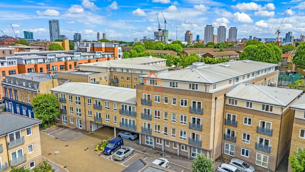 Flat Hereford Road in Greater London