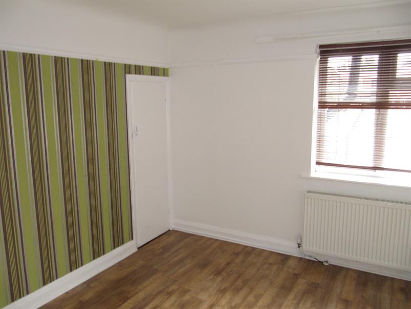 Flat Thornbridge Road in Iver Heath