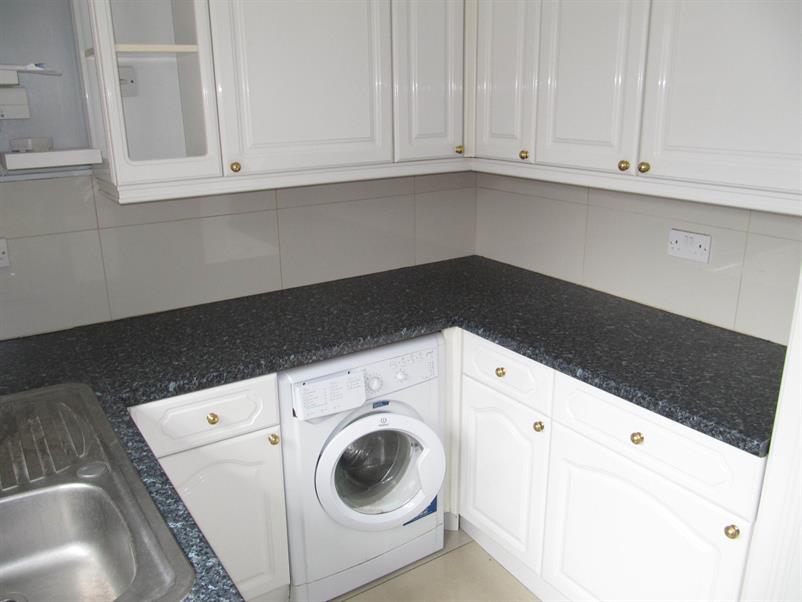 Flat Thornbridge Road in Iver Heath