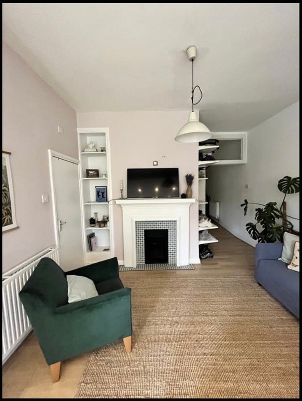 Room Norbury Court Road in Greater London