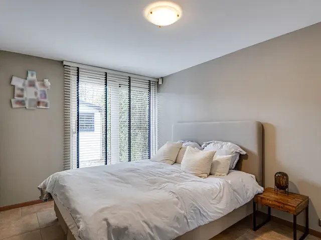 Vrijstaande woning te koop: Klepperstee-Linde 7, Ouddorp