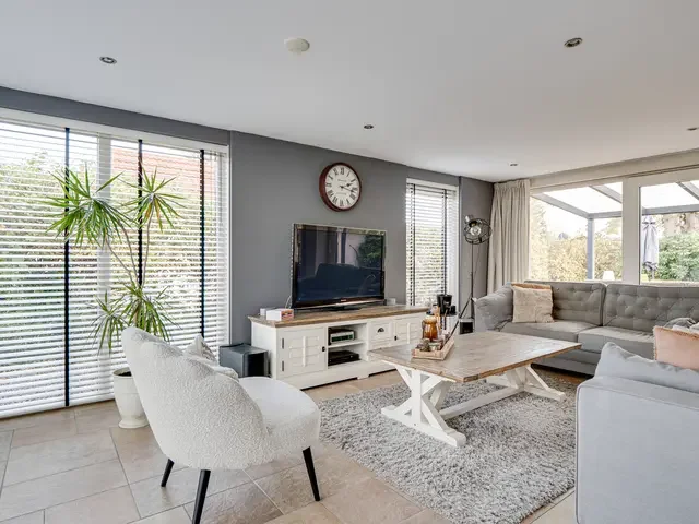 Vrijstaande woning te koop: Klepperstee-Linde 7, Ouddorp