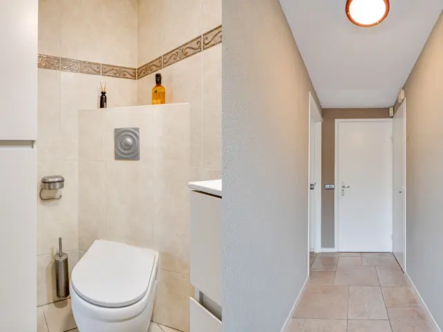Vrijstaande woning te koop: Klepperstee-Linde 7, Ouddorp