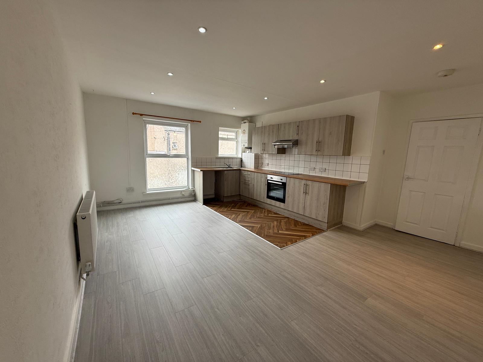 Flat Caerleon Road in Newport