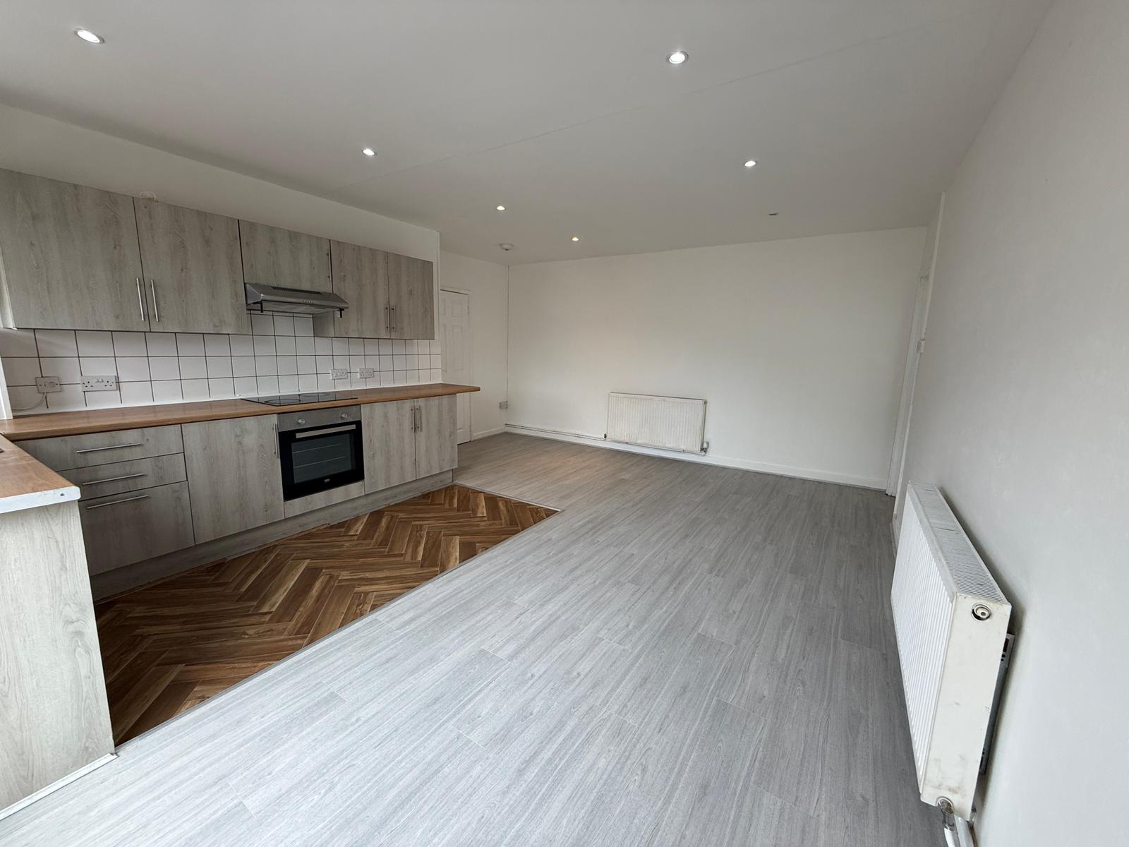 Flat Caerleon Road in Newport