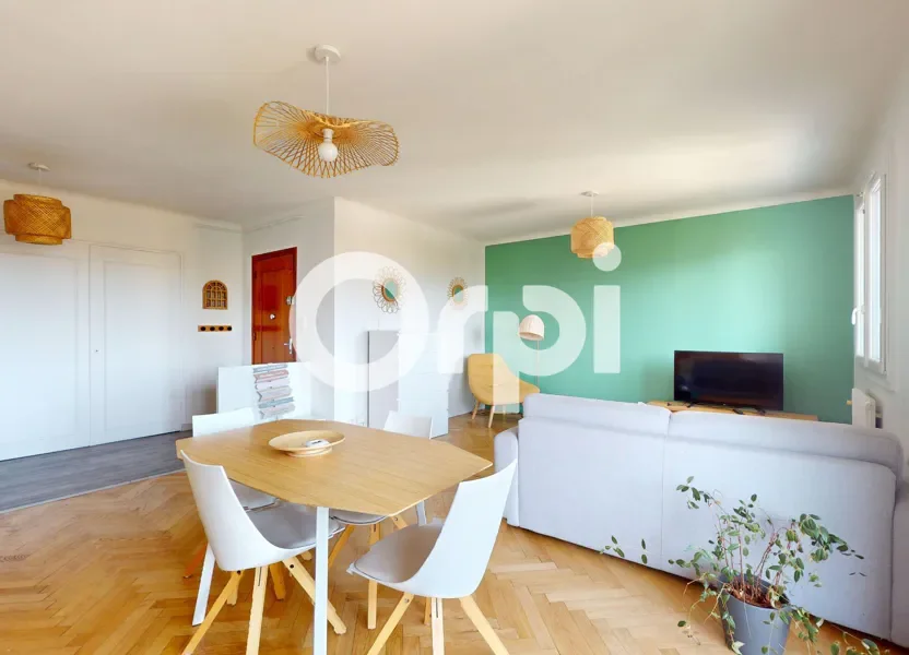 Appartement Rue des Glycines à Bron
