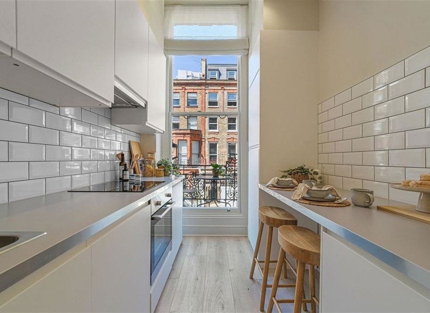 Flat Nottingham Place in City of Westminster