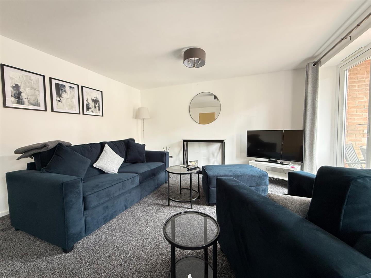 Flat Badgerdale Way in Derby