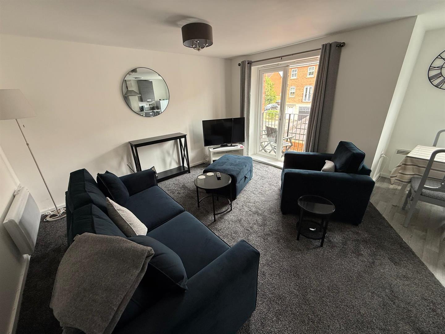 Flat Badgerdale Way in Derby