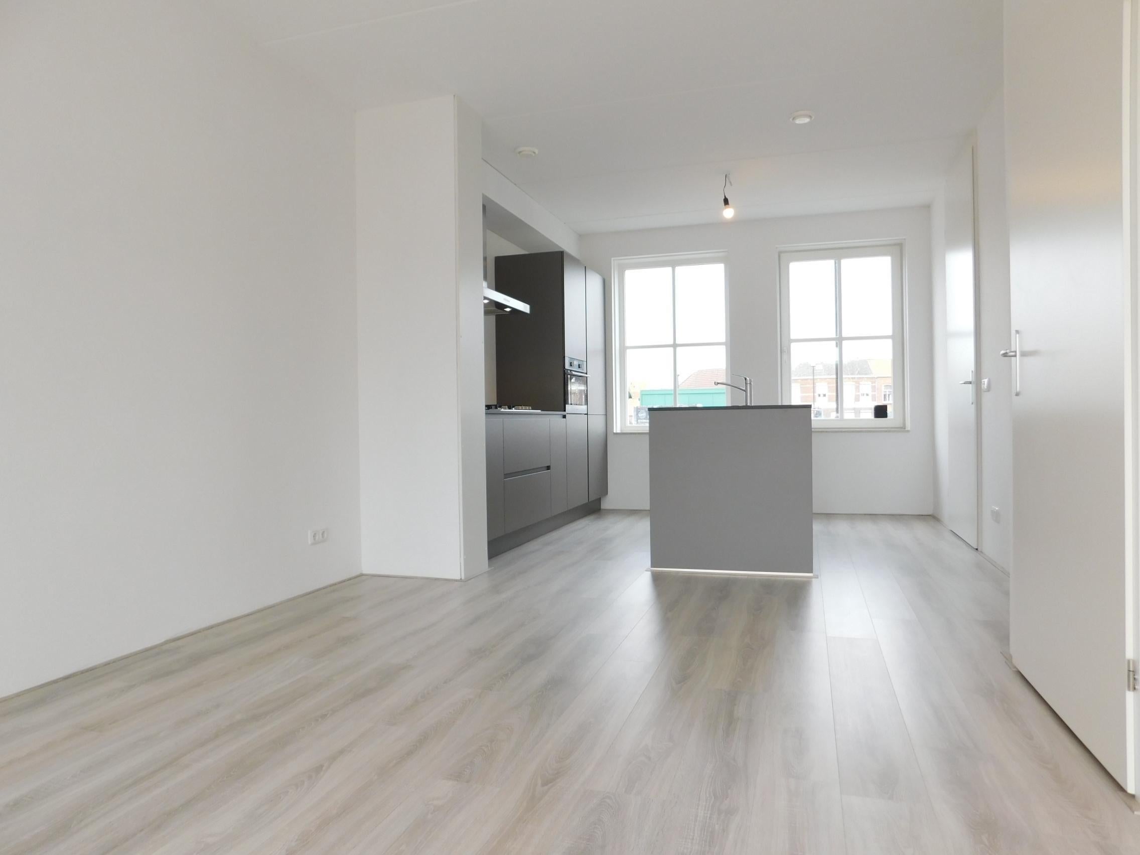 Woning te huur: Weergang, Geertruidenberg