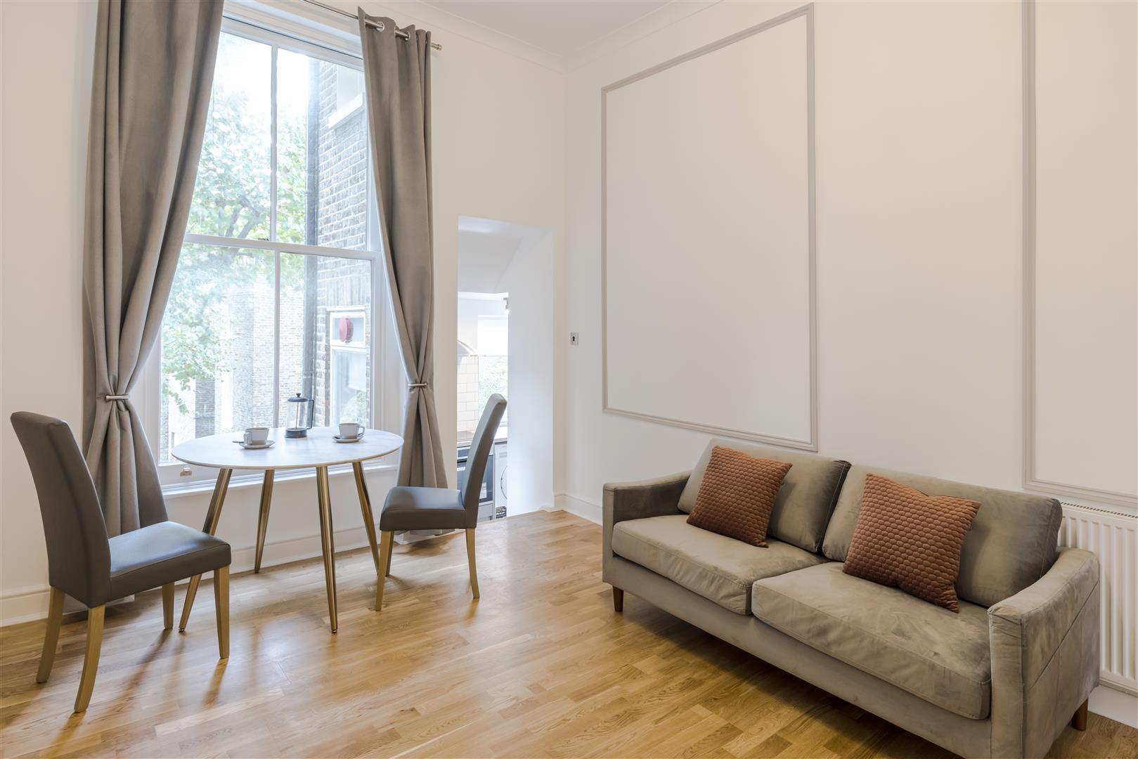 Flat Sutherland Avenue in City of Westminster
