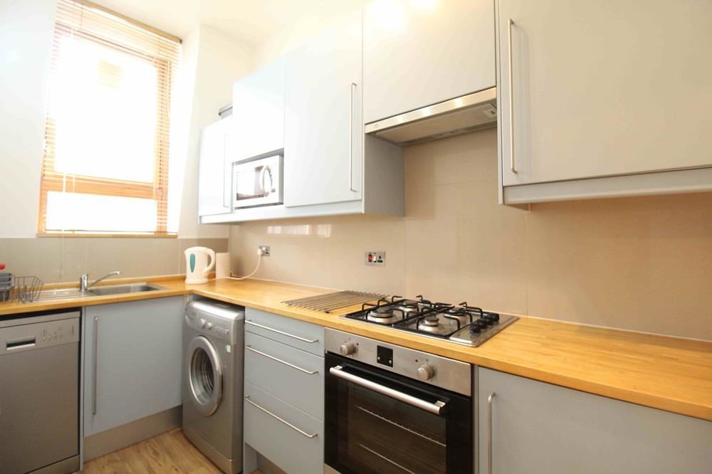 Flat Ashvale Place in Aberdeen City