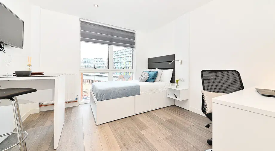 Flat Curzon Street in Nottingham