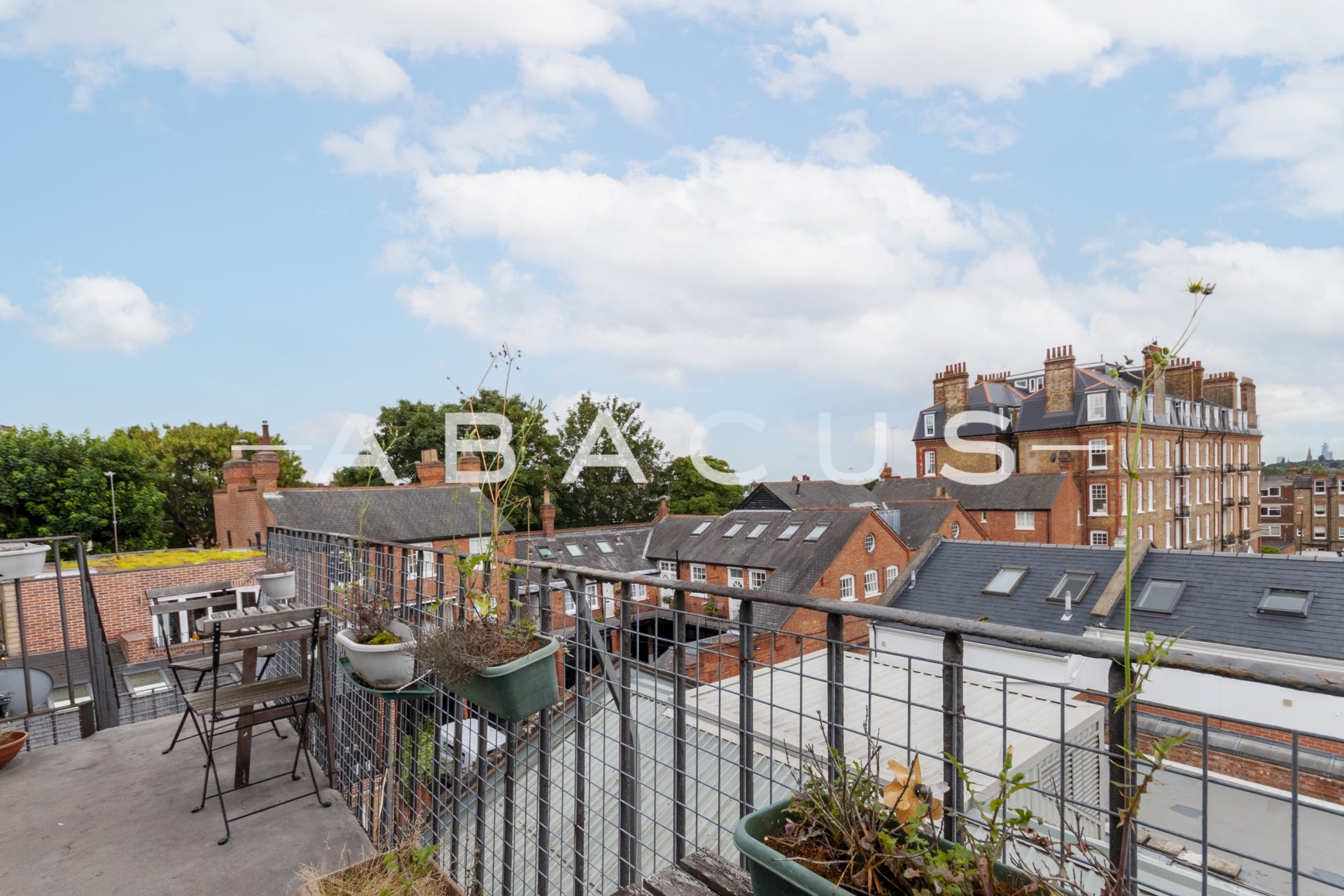 Flat West Cottages in Greater London