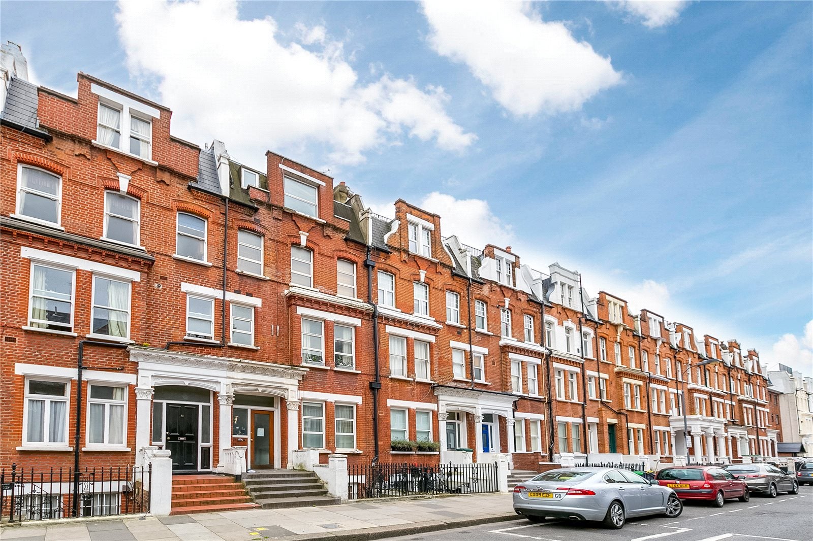 Flat Palliser Road in Greater London