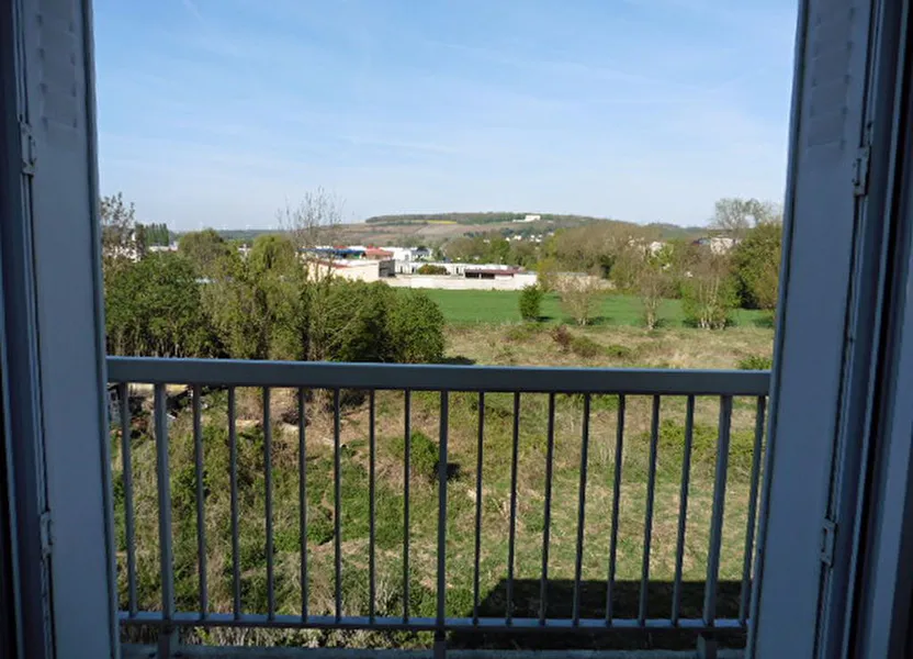Flat Rue de la Prairie in Château-Thierry