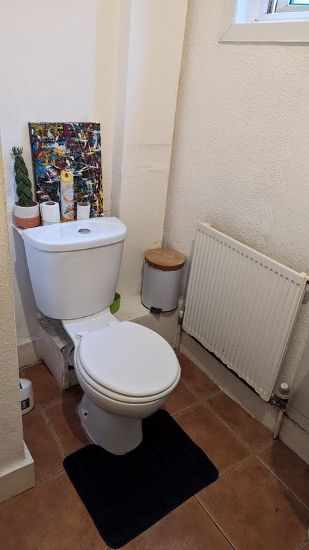 Room Burgoyne Road in Greater London