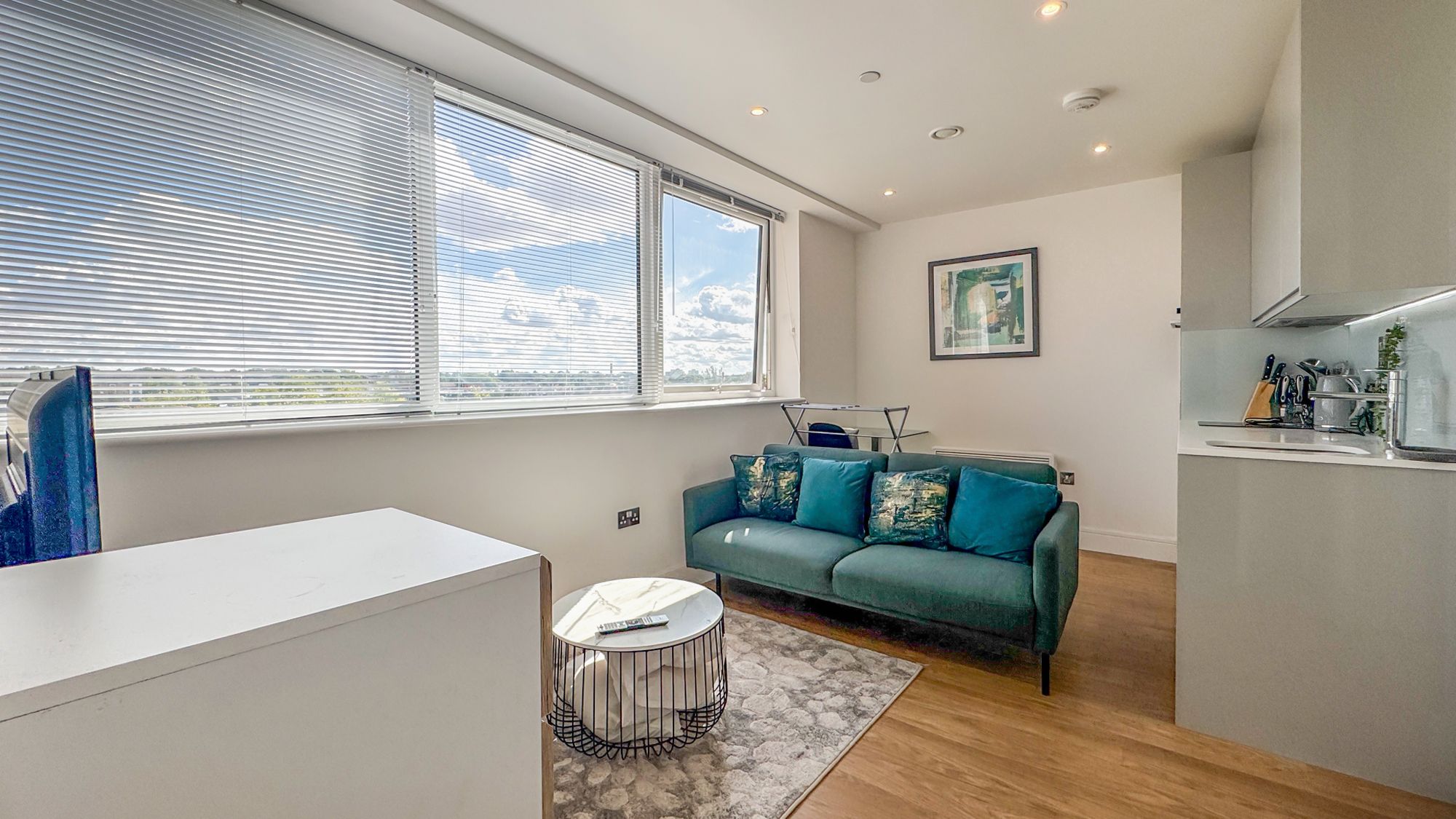 Flat South Street in Greater London