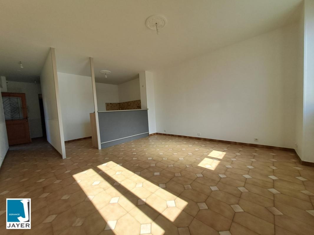 Appartement Rue de Saint-Jean-des-Vignes à Chalon-sur-Saône