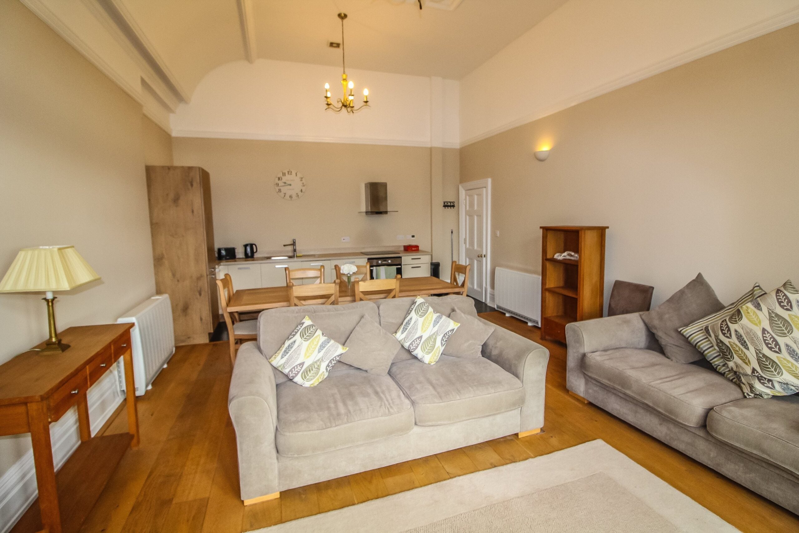 Flat Pentonville in Newport