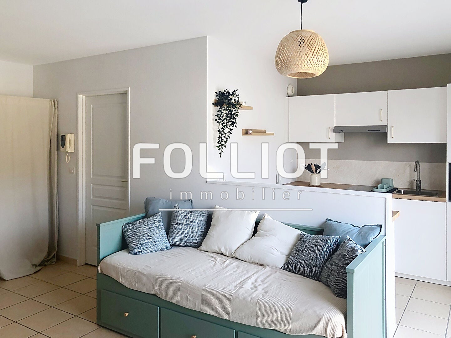 Flat Rue du Val Collet in Douvres-la-Délivrande
