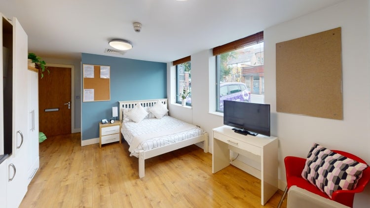 Flat Woolpack Lane in Nottingham