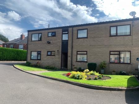Flat Cobnar Road in Sheffield